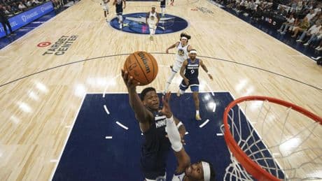 Los Wolves liquidan a los Warriors y viajan de nuevo a las Finales del Este