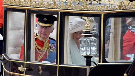 Gezondheid dwingt koning Charles tot aanpassing: niet meer zelf te paard bij ceremonies