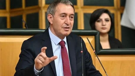Dem Parti Eş Genel Başkanı'ndan belediye başkanlarının sevk görüntülerine sert tepki!