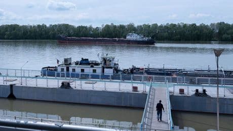Krieg in der Ukraine: Tote nach Explosion bei Flussbaggerarbeiten in der Donau