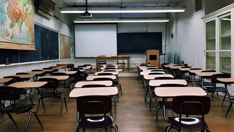 'Hayalet sınıf' kuran özel okullar kapatıldı! MEB'den dev operasyon: 400'den fazla öğrencinin diploması iptal edildi