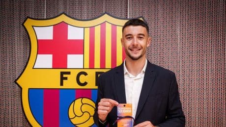 Joan Garcia se dispara en Instagram tras fichar por el Barça