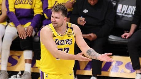 Los Lakers intentan reunir a Doncic con un excompañero para ganar músculo