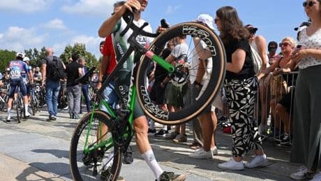 Joel Nicolau, el ciclista de La Vuelta que ya no se detiene a coger setas