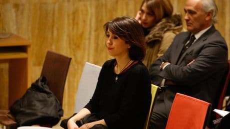 Juana Rivas fuerza una reunión urgente del TC para decidir si paraliza la entrega de su hijo menor al padre en Italia