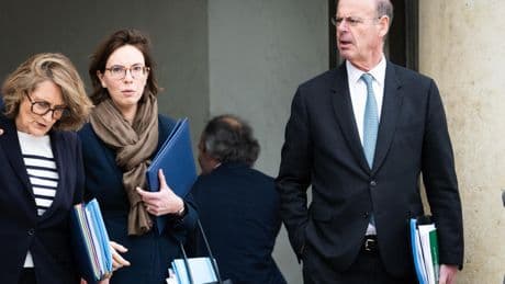 Amélie de Montchalin annonce la « fusion ou la suppression » d’un tiers des agences de l’État