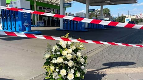 Sechs Schüsse auf Polizist – 18-Jähriger schoss noch auf Beamten, als der schon am Boden lag