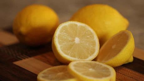Los siete alimentos que recomiendan los nutricionistas en España para 'destaponar' las arterias de forma natural
