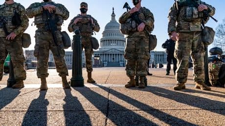 „Beunruhigend und beispiellos“ – Demokraten attackieren „Möchtegernkönig“ Trump