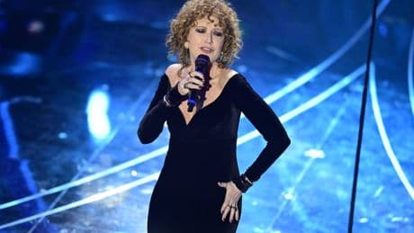 Fiorella Mannoia: dagli inizi come stuntwoman al debutto a Castrocaro, tutti i segreti della cantante
