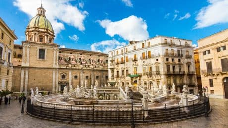 Los destinos que más han bajado el precio para viajar este verano
