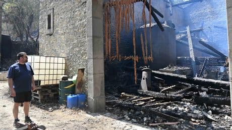 « Un mur de flammes de 10 mètres de haut » : Jonquières, un petit village audois défiguré par l’incendie
