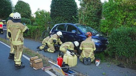 Landkreis Diepholz: Auto erfasst Mutter mit drei Kindern auf Gehweg