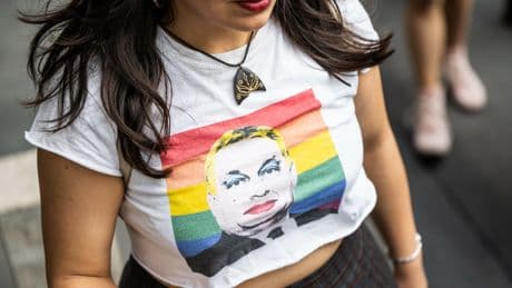 Ungarn | Ungarn verbietet LGBTQ-Symbole an Regierungsgebäuden