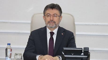 Bakan Yumaklı'dan 'Yapay et' iddialarına yanıt! 'Böyle bir düzenleme yoktur'