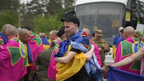 Kommentar zu Luftangriffen und Kriegsgefangenen: Kampf zwischen Gut und Böse