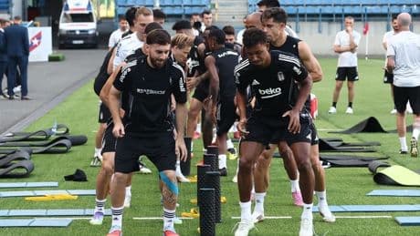 Beşiktaş umudun peşinde! İşte muhtemel 11'ler