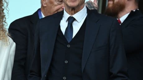 Arsene Wenger makes 'mental problem' claim ahead of Arsenal's Champions League showdown with PSG