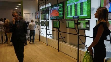 Lottomatica chiude il primo trimestre con un utile di 51 milioni e ricavi in crescita del 33%