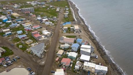 Séisme de magnitude 7.3 au large de l’Alaska, les autorités américaines activent l’alerte tsunami