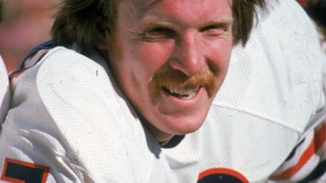 Former Giants lineman Dave Gallagher, who quit football to become a surgeon, dead at 73