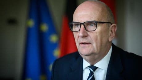 Energie: Streit um Stromreform: Im Norden günstiger als im Süden?