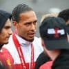 Liverpool-captain Virgil van Dijk na drama tijdens huldiging: ‘Ik bid voor een spoedig herstel van iedereen’