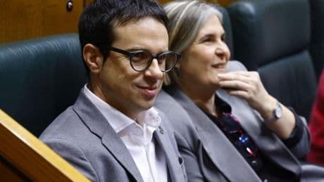Bildu propondrá la creación de un banco vasco de inversiones para movilizar recursos