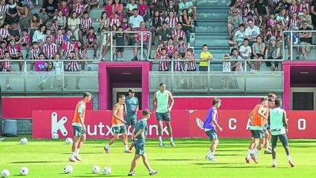 El Athletic recibe un impulso de moral en Lezama
