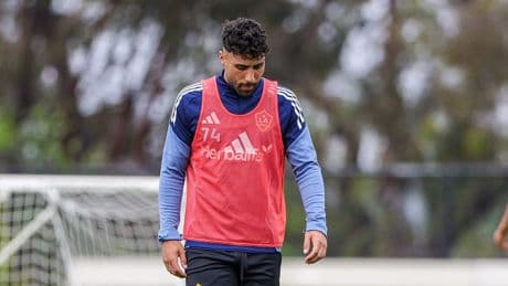 Der Grund ist echt gaga - Fußball-Star bekam sechs Monate kein Gehalt