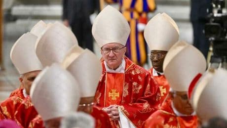 Parolin, le prime parole dopo il Conclave: «Prevost? Mi ha colpito la sua serenità dopo l'elezione»