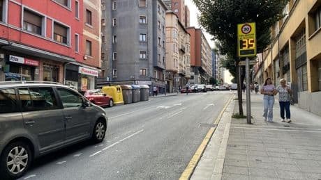 Basauri aprueba el plan para atajar el ruido en las zonas castigadas por coches y trenes