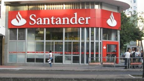 Santander vende el 49% de su filial en Polonia a Erste Bank y el 50% de la gestora por 7.000 millones de euros