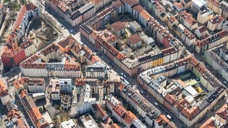 Wohnen: Banken: Immobilienpreise ziehen in Metropolen stark an
