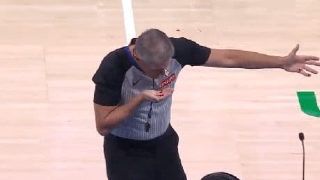 NBA ref Scott Foster bloodied after getting smacked in face in scary moment