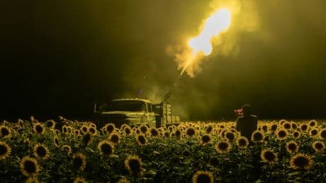 Guerre en Ukraine : des soldats épuisés et sous-équipés face au déluge de drones russes