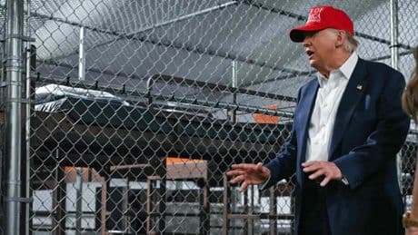 Trump inaugura Alligator Alcatraz, la prisión para inmigrantes rodeada de caimanes y serpientes
