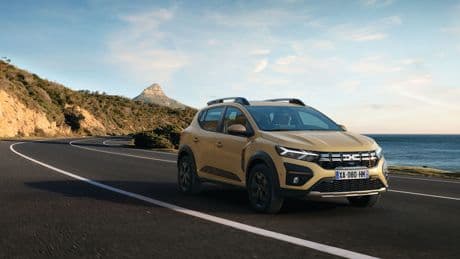 Los 10 coches más vendidos en mayo en España: el Dacia Sandero se sale del mapa