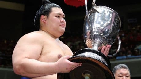 Big surprise in sumo. The sport has a new champion -- and he's Japanese