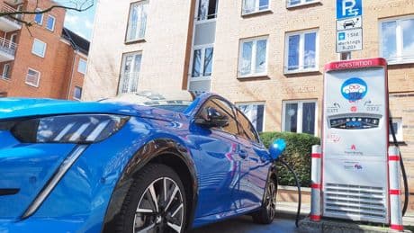Urteil zu Elektro-Ladestationen - Parkverbot gilt auch bei defekter Ladesäule