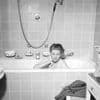 L’histoire étonnante derrière la photo de cette femme dans la baignoire d’Hitler