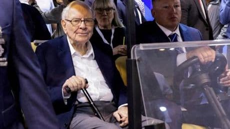 Warren Buffett soll Vorstandsvorsitzender seiner Holding Berkshire Hathaway bleiben