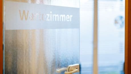 Medizinische Versorgung: Bayerns Hausärzte warnen vor Investoren in Arztpraxen