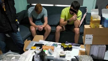Bendes lokken steeds vaker toeristen in de val: meerdere Nederlanders in Thaise cel na smokkel cannabis