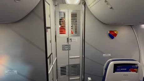 24 Jahre nach 9/11 - Airline schützt Cockpits mit Metall-Barrikaden