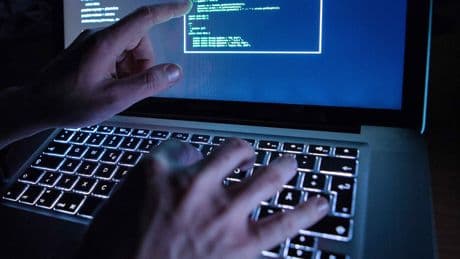 Eine einzige Frage reicht: So einfach können Hacker Ihren Laptop knacken