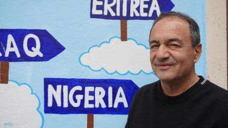 Italie : Domenico Lucano, le porte-voix des migrants au Parlement européen