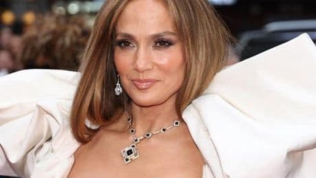 Piden un millón de euros a Jennifer López por publicar fotografías de ella misma