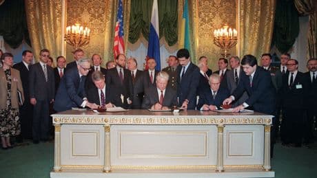 Ukraine : derrière les négociations sur les garanties de sécurité, le spectre du Mémorandum de Budapest