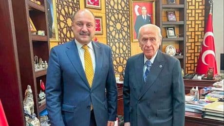 Siyaset kulislerini hareketlendiren sürpriz ziyaret